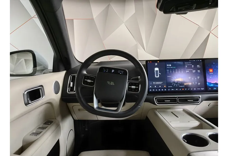 Li Auto L7 1.5 AT 4WD (449 л.с.) Max Белый в АВИЛОН. Слайд №19