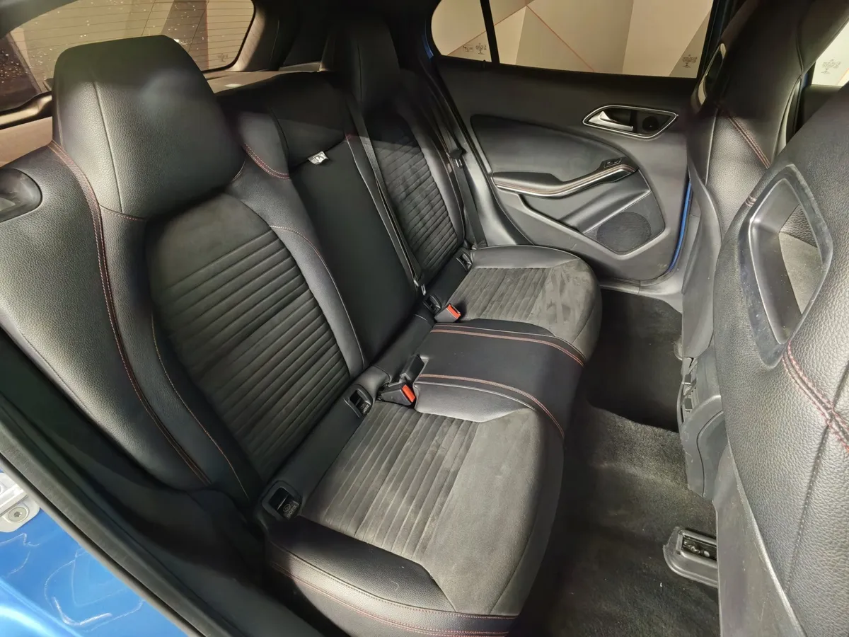 Mercedes-Benz GLA 250 7G-DCT 4MATIC (211 л.с.) Особая серия Голубой в АВИЛОН. Слайд №15