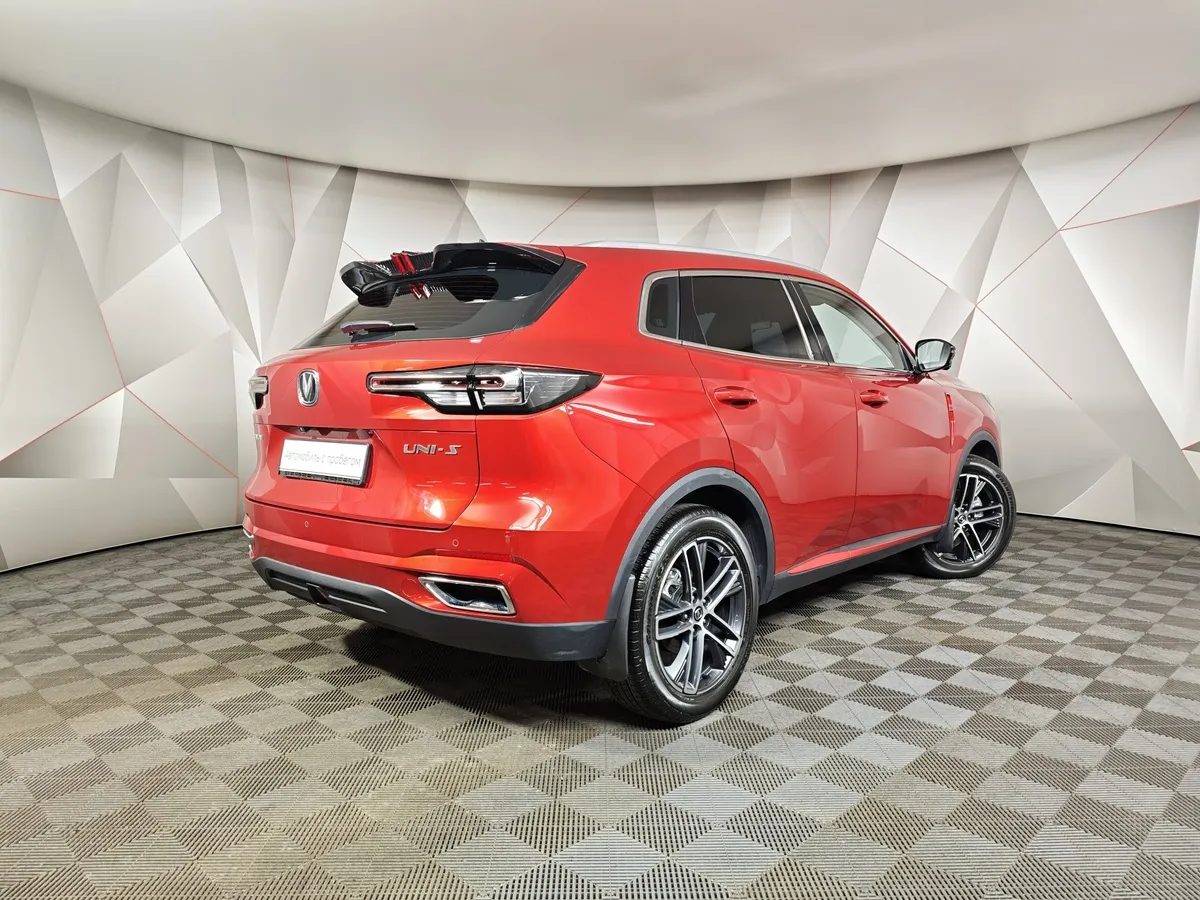 Changan CS55PLUS 1.5T 7DCT (180 л.с.) Tech Красный в АВИЛОН. Слайд №2