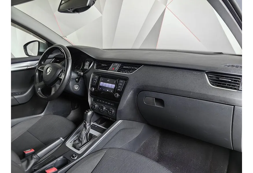 Skoda Octavia 1.8 TSI DSG 4x4 (180 л.с.) Elegance Серебристый в АВИЛОН. Слайд №13