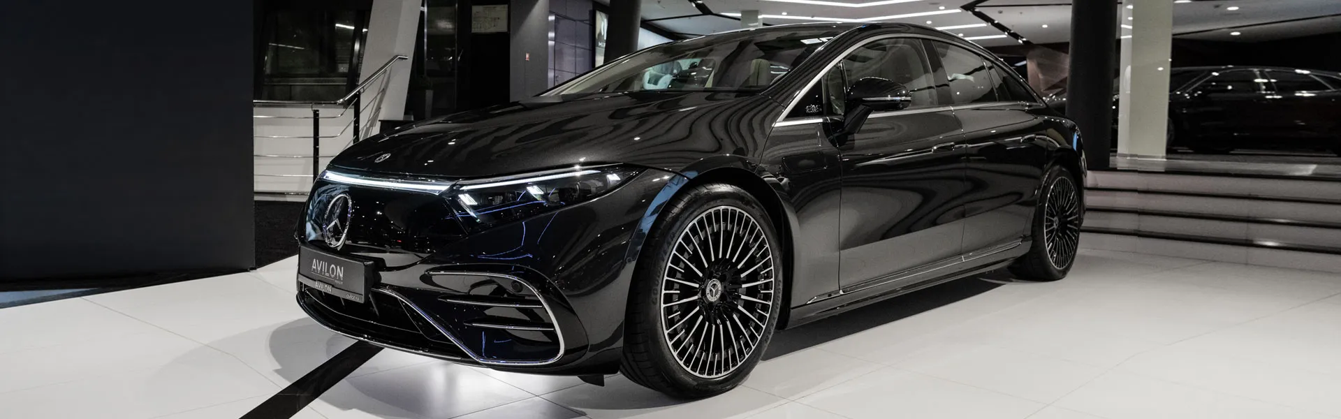 Первый представительский электрокар Mercedes-Benz EQS