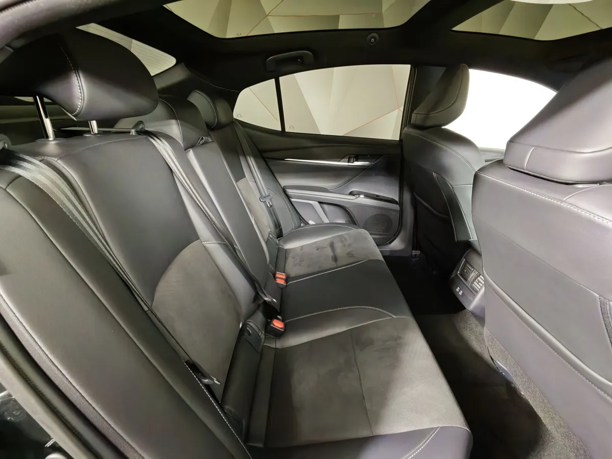 Toyota Camry 2.0 AT (173 л.с.) Sport в АВИЛОН. Слайд №16