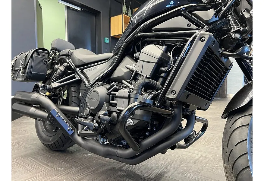 Honda Rebel 1100 1082 см³ (87 л.с.) (87) 1082 Серый в АВИЛОН. Слайд №9