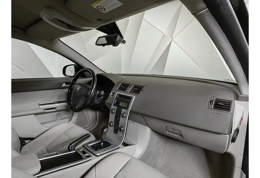 Volvo S40 2.0 Powershift (145 л.с.) Черный в АВИЛОН. Слайд №12