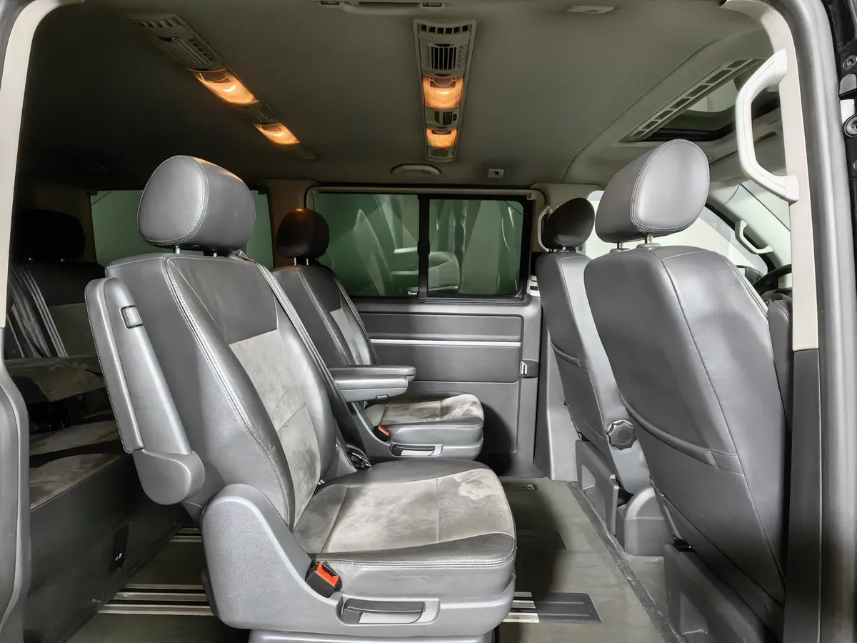 Volkswagen Multivan 2.0 BiTDI DSG 4Motion (180 л.с.) Highline Черный в АВИЛОН. Слайд №15