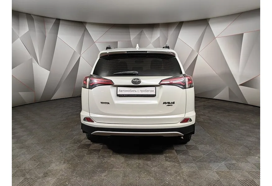 Toyota RAV4 2.0 CVT AWD (146 л.с.) Классик Белый в АВИЛОН. Слайд №8