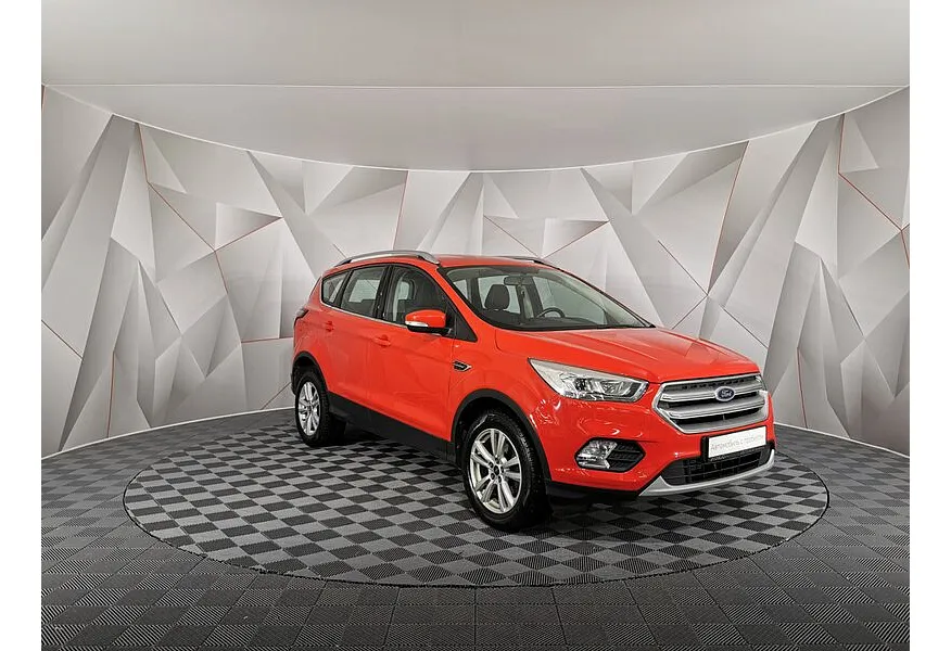 Ford Kuga 2.5 AT (150 л.с.) Красный в АВИЛОН. Слайд №3