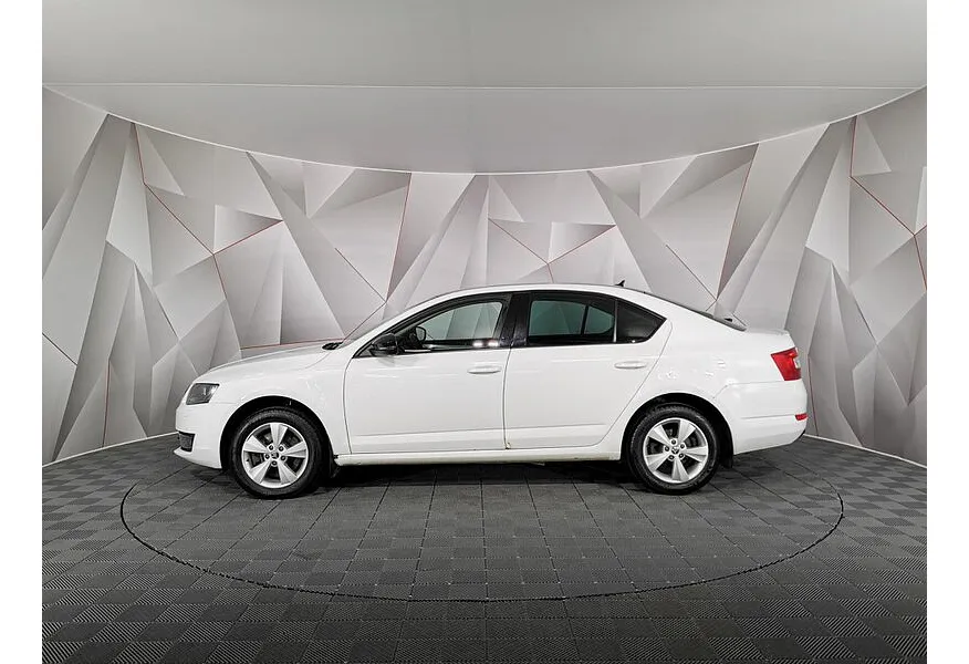 Skoda Octavia 1.8 TSI MT (180 л.с.) Белый в АВИЛОН. Слайд №5