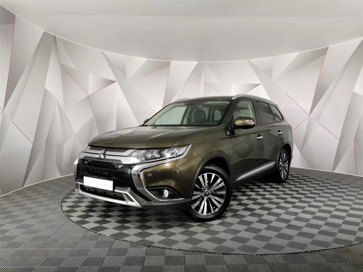 АВИЛОН - Mitsubishi Outlander 2.4 MIVEC CVT 4WD 7 мест (167 л.с.) Ultimate Коричневый - slide 10143991