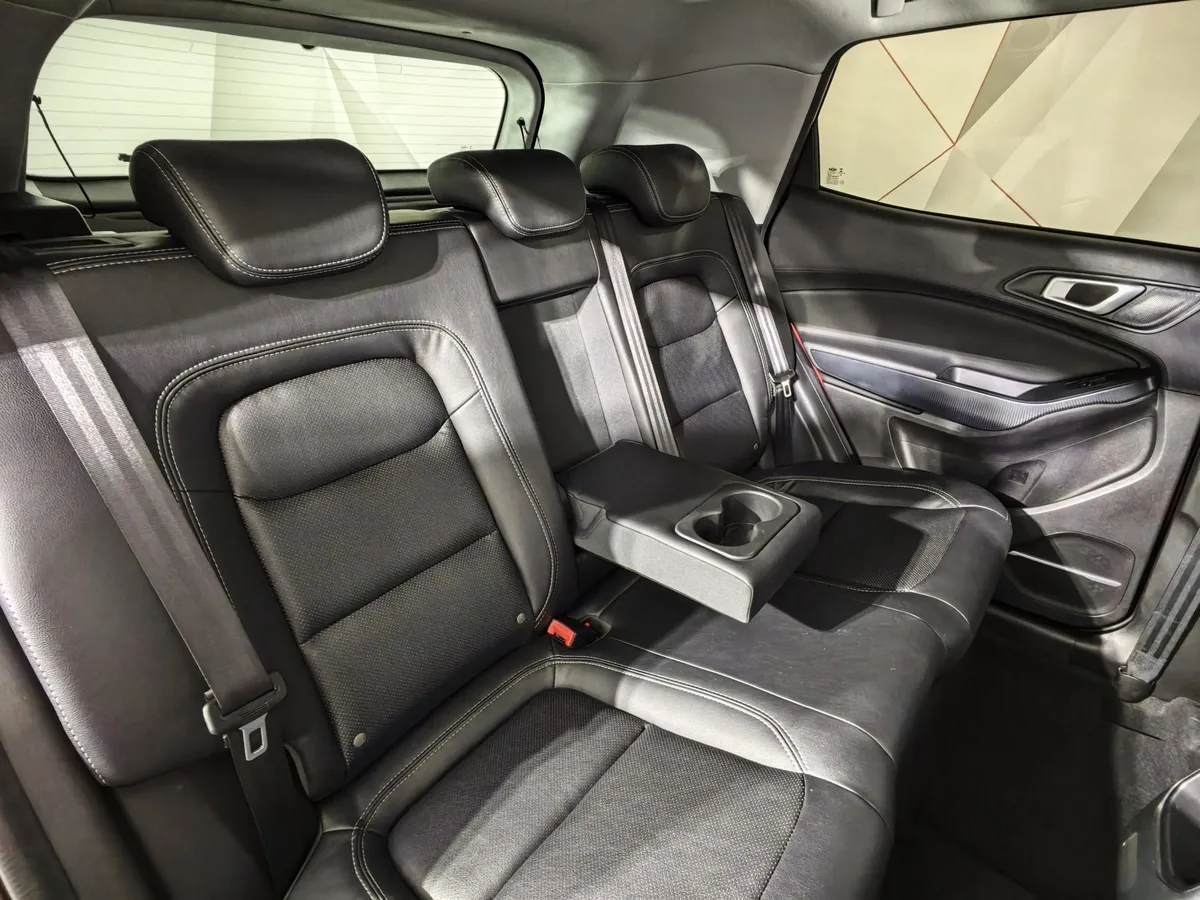 Chery Tiggo 4 1.5 CTV (113 л.с.) Luxury Красный в АВИЛОН. Слайд №17
