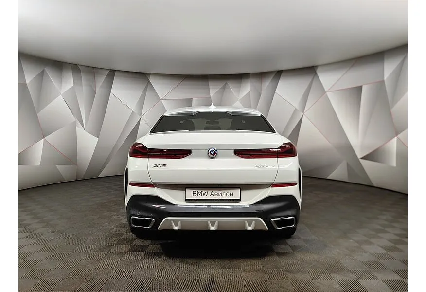 BMW X6 xDrive40d (340 л.с.) M Sport Pro Белый в АВИЛОН. Слайд №4