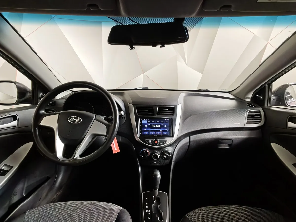 Hyundai Solaris 1.6 AT (123 л.с.) Active Фиолетовый в АВИЛОН. Слайд №13
