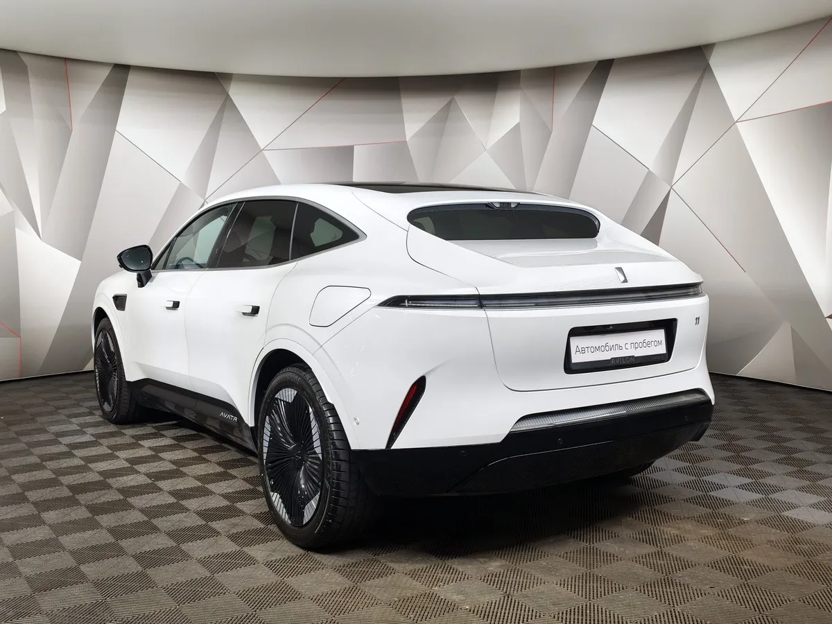 Avatr 11 Long Range Dual Motor AT 4WD (309 л.с.)  Luxury Edition  Белый в АВИЛОН. Слайд №4