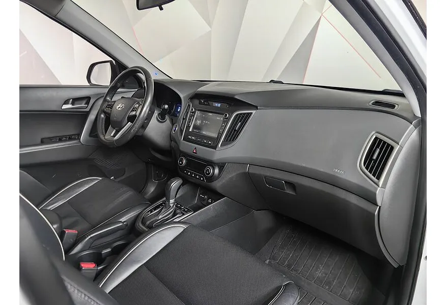 Hyundai Creta 2.0 AT AWD (149 л.с.) Travel Белый в АВИЛОН. Слайд №12