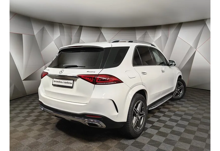 Mercedes-Benz GLE 400 d 4MATIC 9G-TRONIC (330 л.с.) Sport (Локальная сборка) Белый в АВИЛОН. Слайд №2