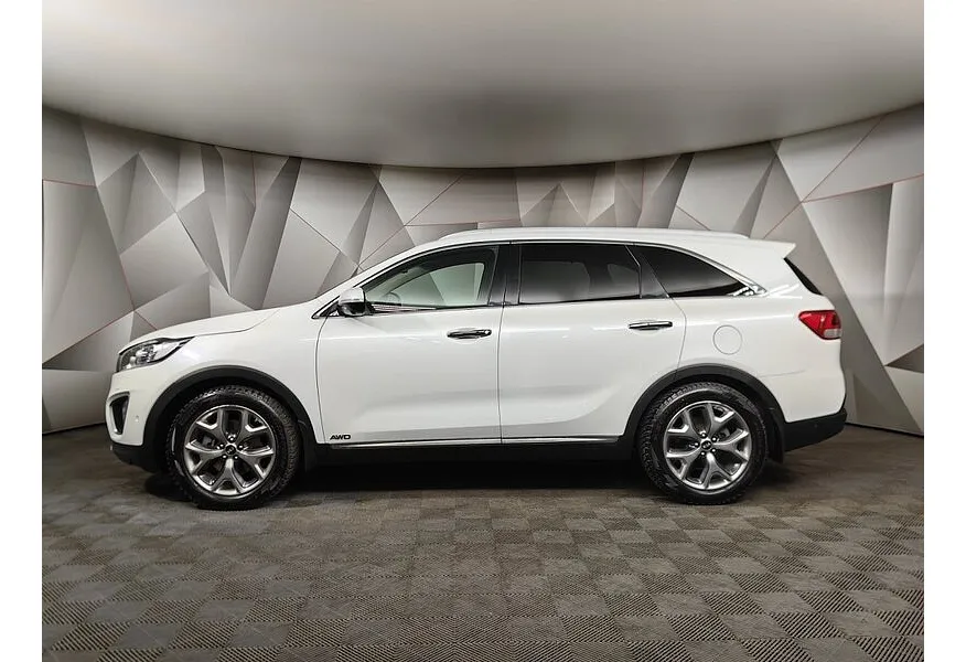 Kia Sorento 2.2 D AT AWD (5 мест) (200 л.с.) Premium Белый в АВИЛОН. Слайд №5