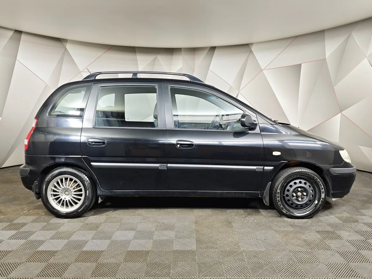 Hyundai Matrix 1.8 MT (122 л.с.) Черный в АВИЛОН. Слайд №6