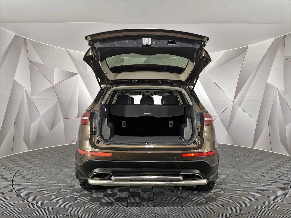 Zotye Coupa 1.5 AT FWD (143 л.с.) Royal Коричневый в АВИЛОН. Слайд №11