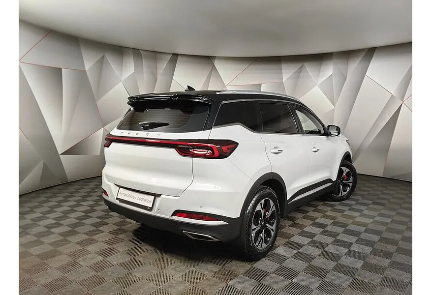 LIVE. Слайд №8