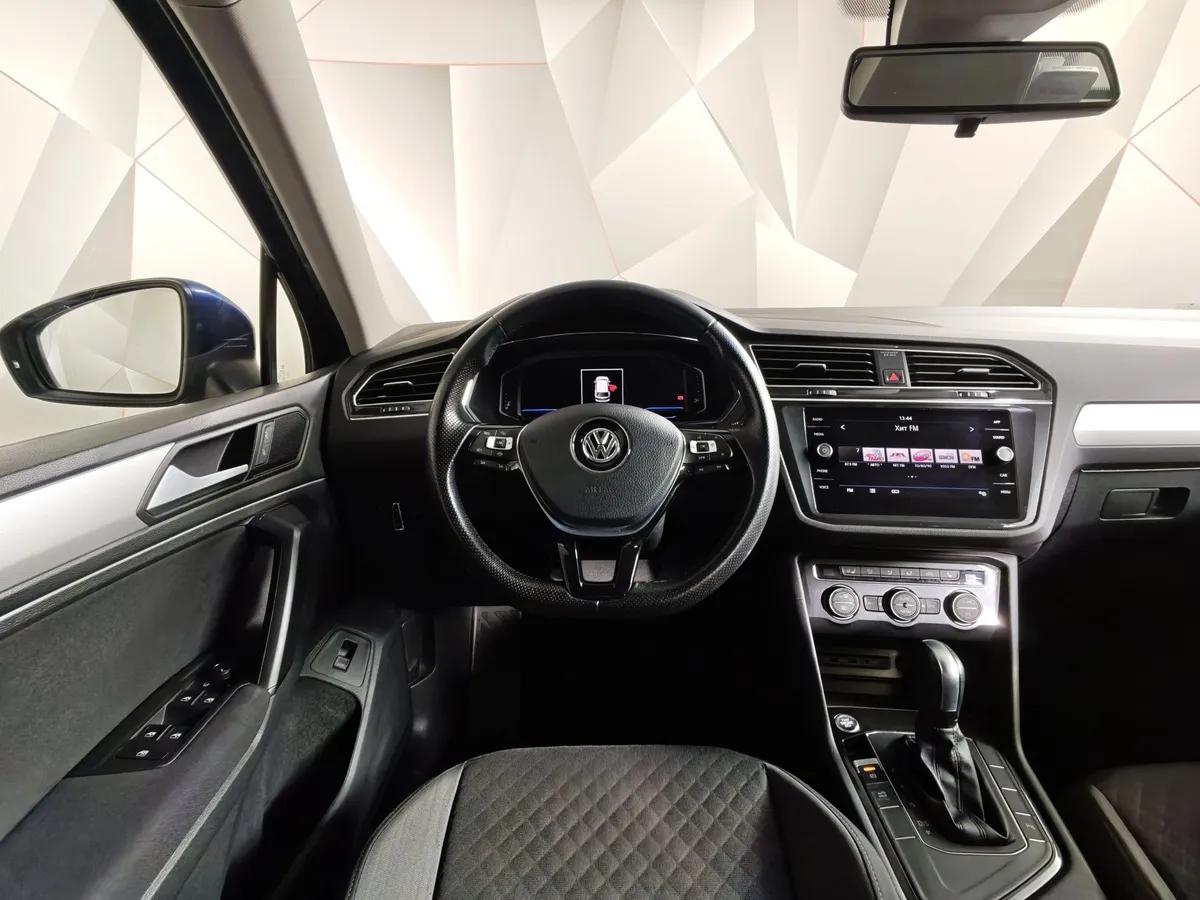 Volkswagen Tiguan 1.4 TSI BlueMotion DSG (150 л.с.) Connect Синий в АВИЛОН. Слайд №19