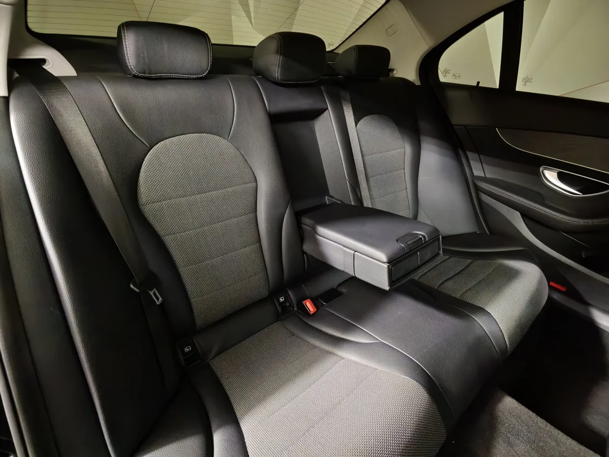Mercedes-Benz C-Класс C 180 9G-TRONIC (150 л.с.) Avantgarde Черный в АВИЛОН. Слайд №17