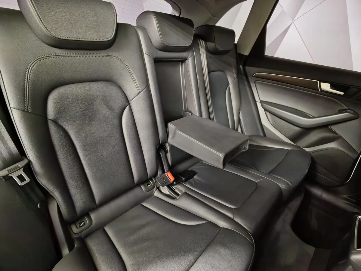 Audi Q5 2.0 TFSI S tronic quattro (249 л.с.) Белый в АВИЛОН. Слайд №17
