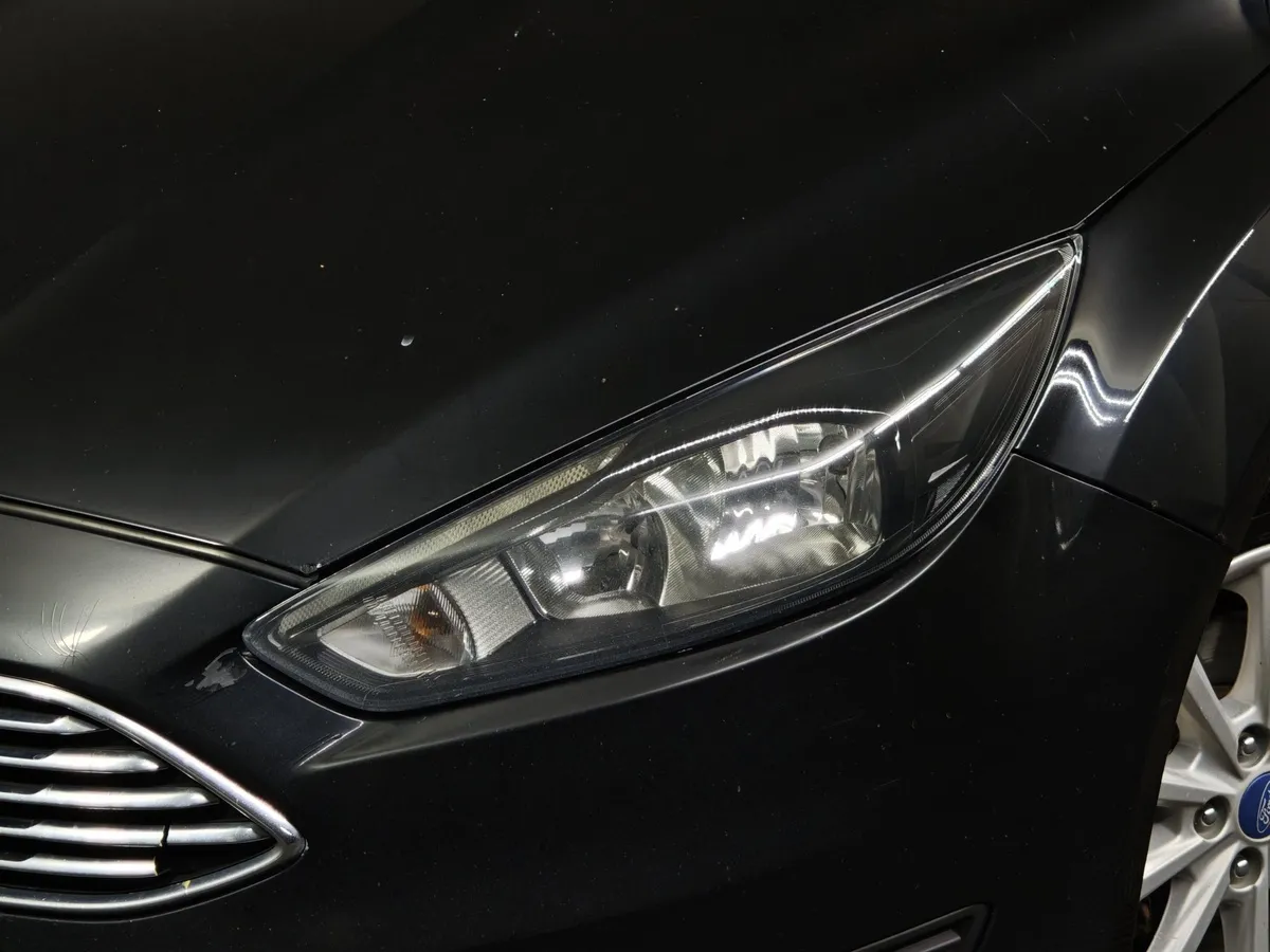 Ford Focus 1.5 EcoBoost AT (150 л.с.) Titanium Черный в АВИЛОН. Слайд №10
