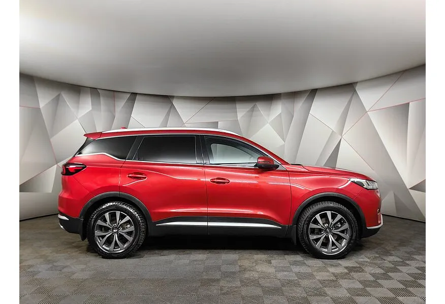 Chery Tiggo 7 Pro 1.5 CTV (147 л.с.) Prestige Красный в АВИЛОН. Слайд №6