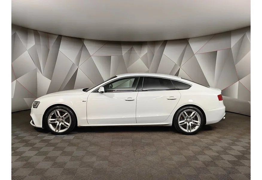 Audi A5 3.0 TDI S tronic quattro (240 л.с.) Белый в АВИЛОН. Слайд №5