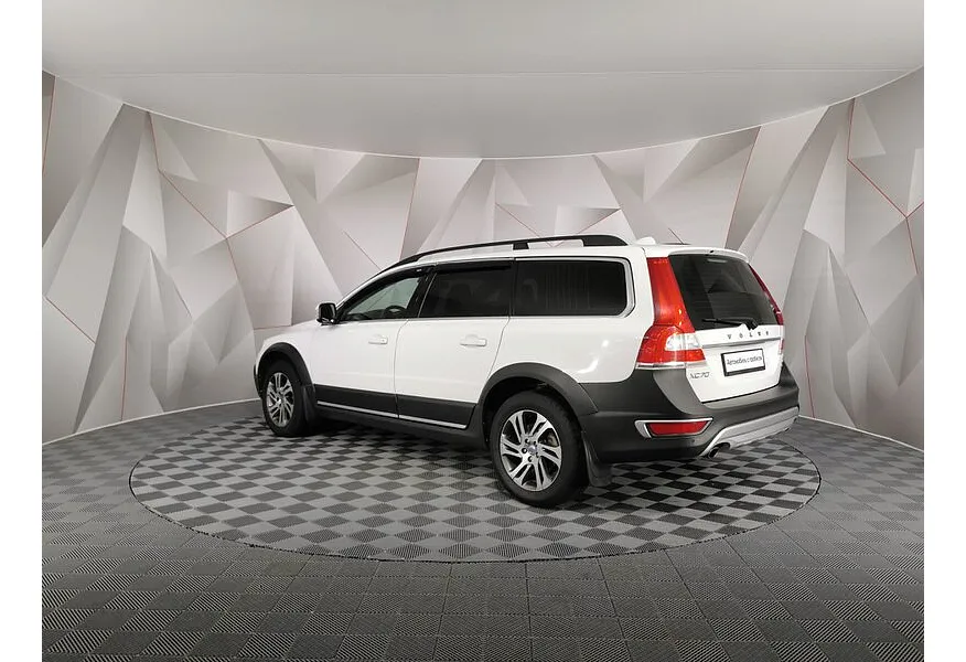 Volvo XC70 2.4 D4 Geartronic AWD (163 л.с.) Белый в АВИЛОН. Слайд №4