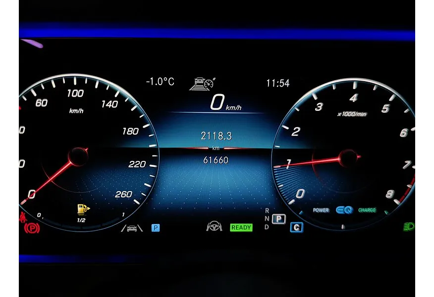 Mercedes-Benz E-Класс E 350 4MATIC 9G-TRONIC (299 л.с.) Белый в АВИЛОН. Слайд №18