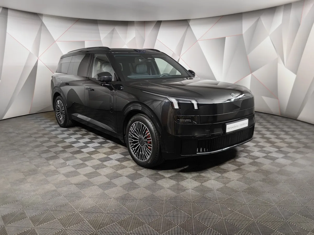 Lynk & Co 900 2.0 AT 4WD (884 л.с.) Discovery Черный в АВИЛОН. Слайд №3