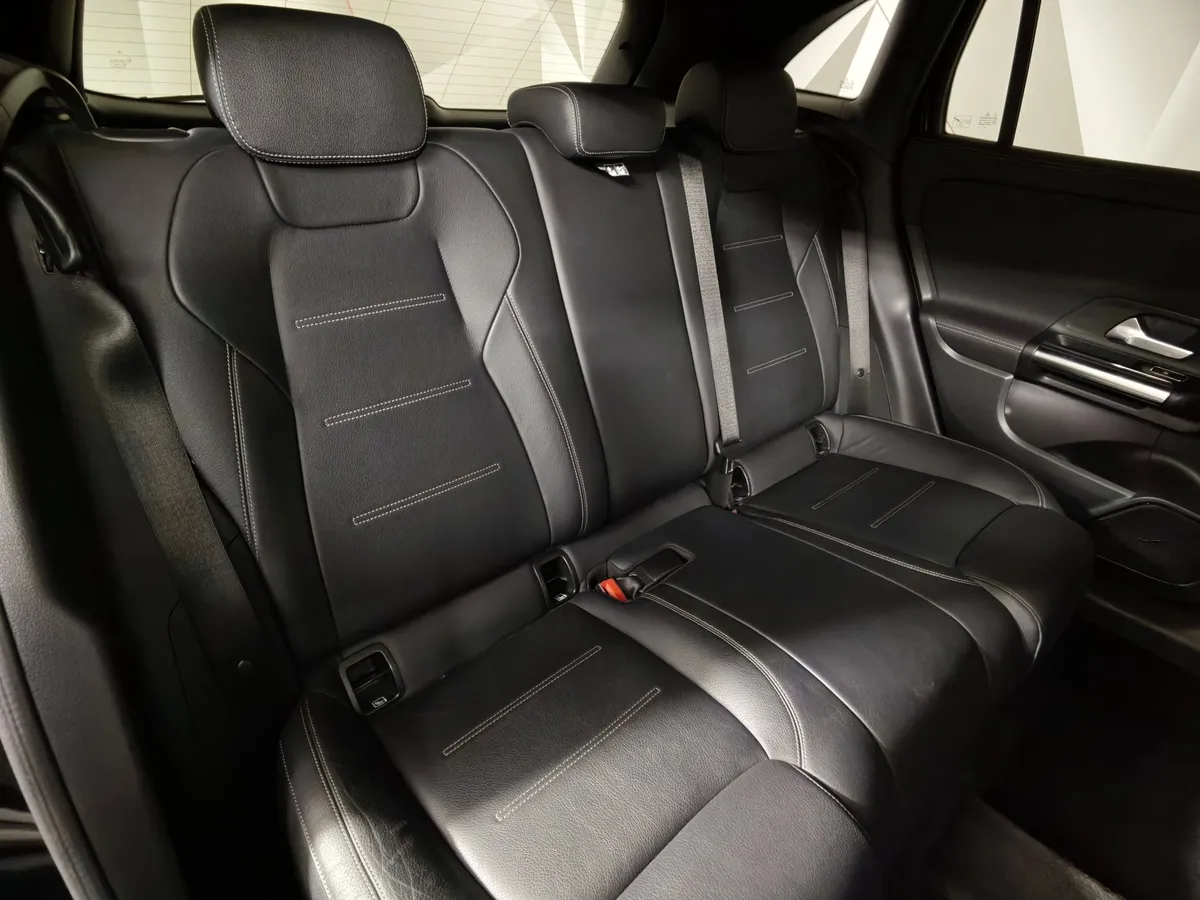 Mercedes-Benz GLA AMG 45 4MATIC (421 л.с.) S Черный в АВИЛОН. Слайд №16