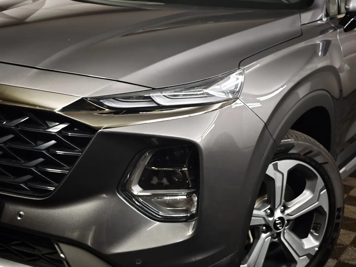 Hyundai Santa Fe 2.0 AT AWD (230 л.с.) Elite Edition Серый в АВИЛОН. Слайд №10