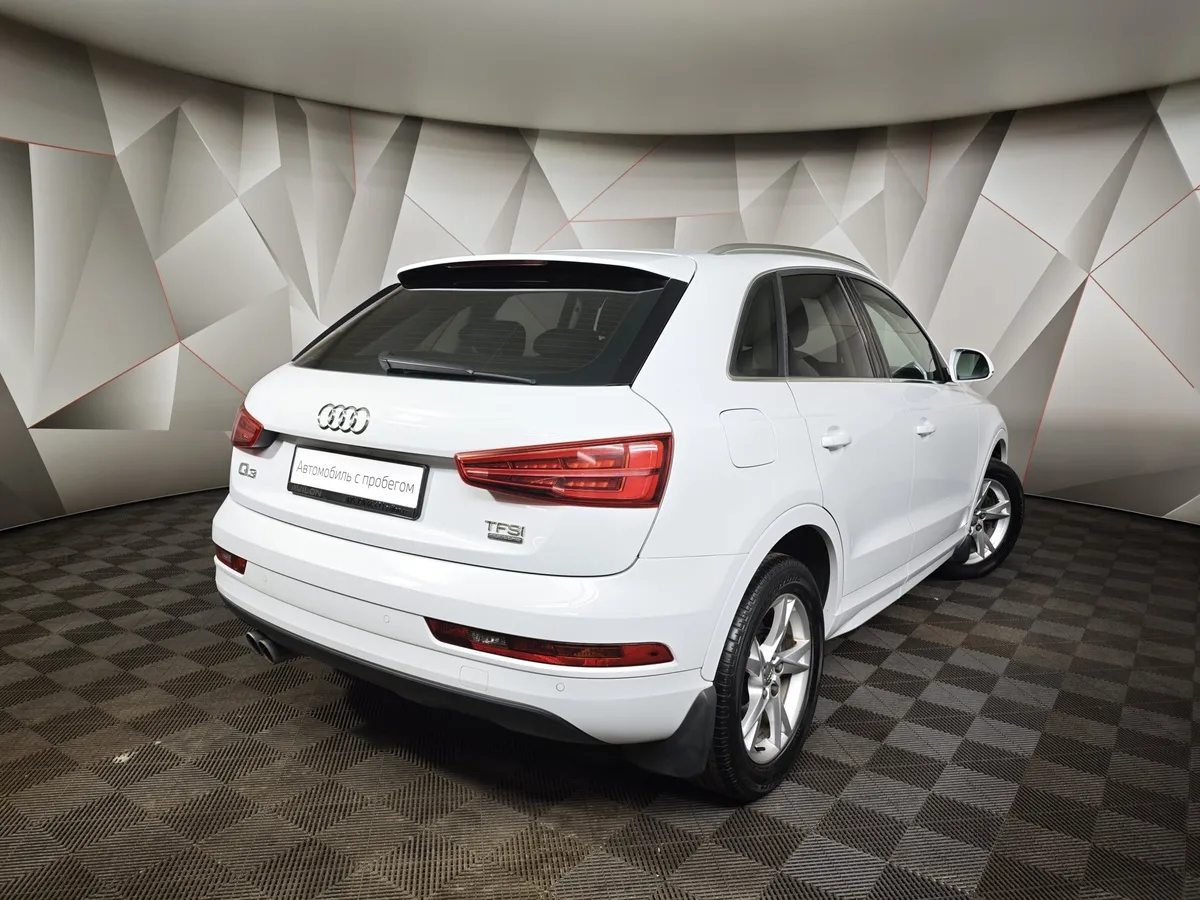 Audi Q3 2.0 TFSI S tronic quattro (180 л.с.) Design Белый в АВИЛОН. Слайд №2