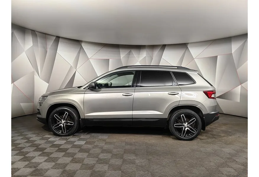 LIVE. Слайд №3