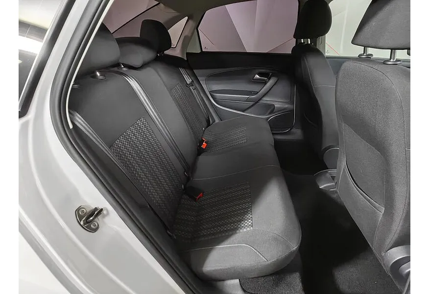 АВИЛОН - Volkswagen Polo 1.6 Tiptronic (105 л.с.) Comfortline Белый - slide 10