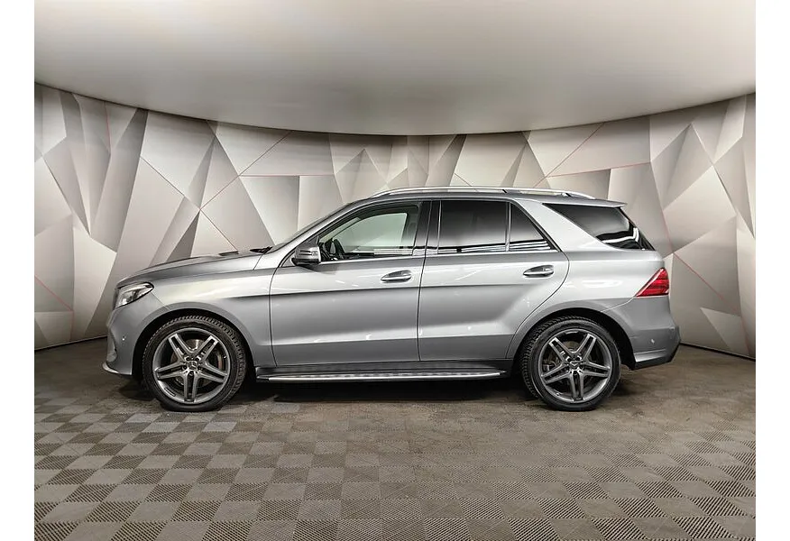 Mercedes-Benz GLE 400 4MATIC 9G-TRONIC (333 л.с.) Особая серия Серый в АВИЛОН. Слайд №5