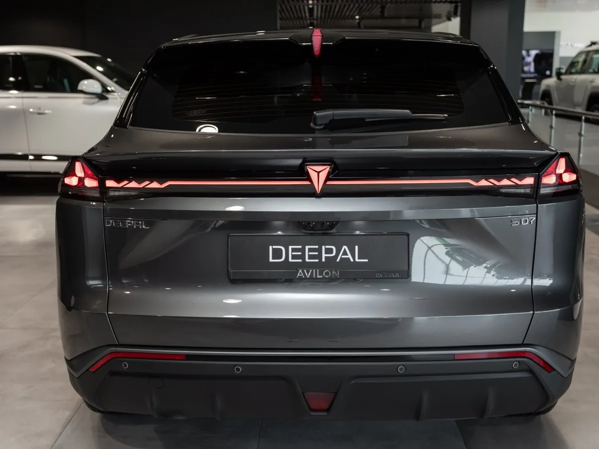 Deepal S07 1.5h AT 2WD (238 л.с.) Техно в АВИЛОН. Слайд №3