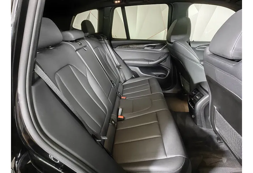 BMW X3 xDrive30i AT (249 л.с.) Черный в АВИЛОН. Слайд №14