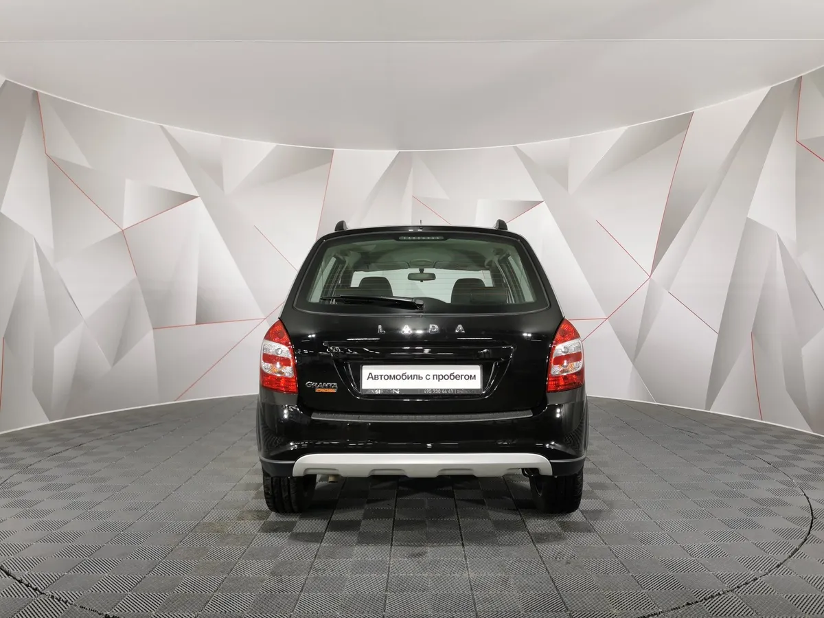 ВАЗ (Lada) Granta 1.6 MT (106 л.с.) Черный в АВИЛОН. Слайд №8