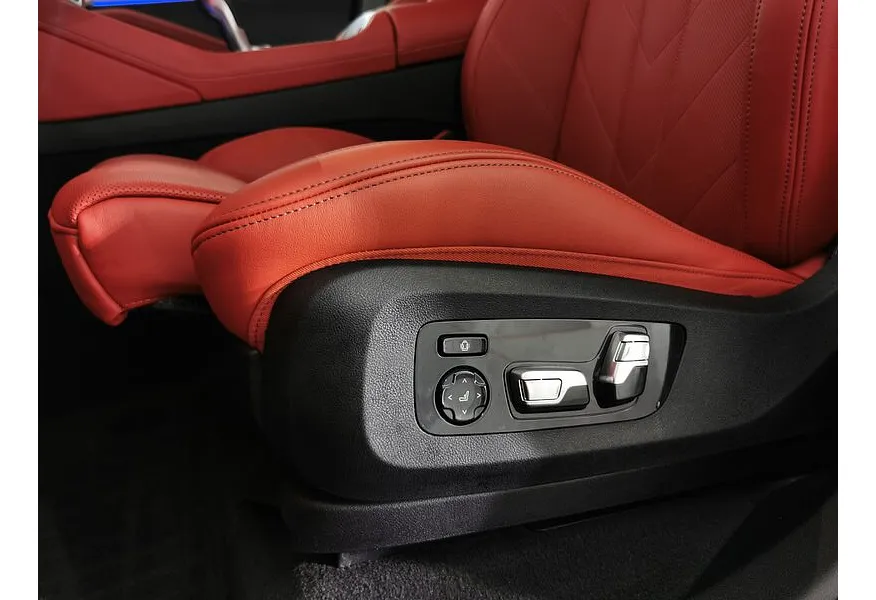 BMW XM 4.4 xDrive Plug-in-Hybrid Steptronic (653 л.с.) Черный в АВИЛОН. Слайд №20