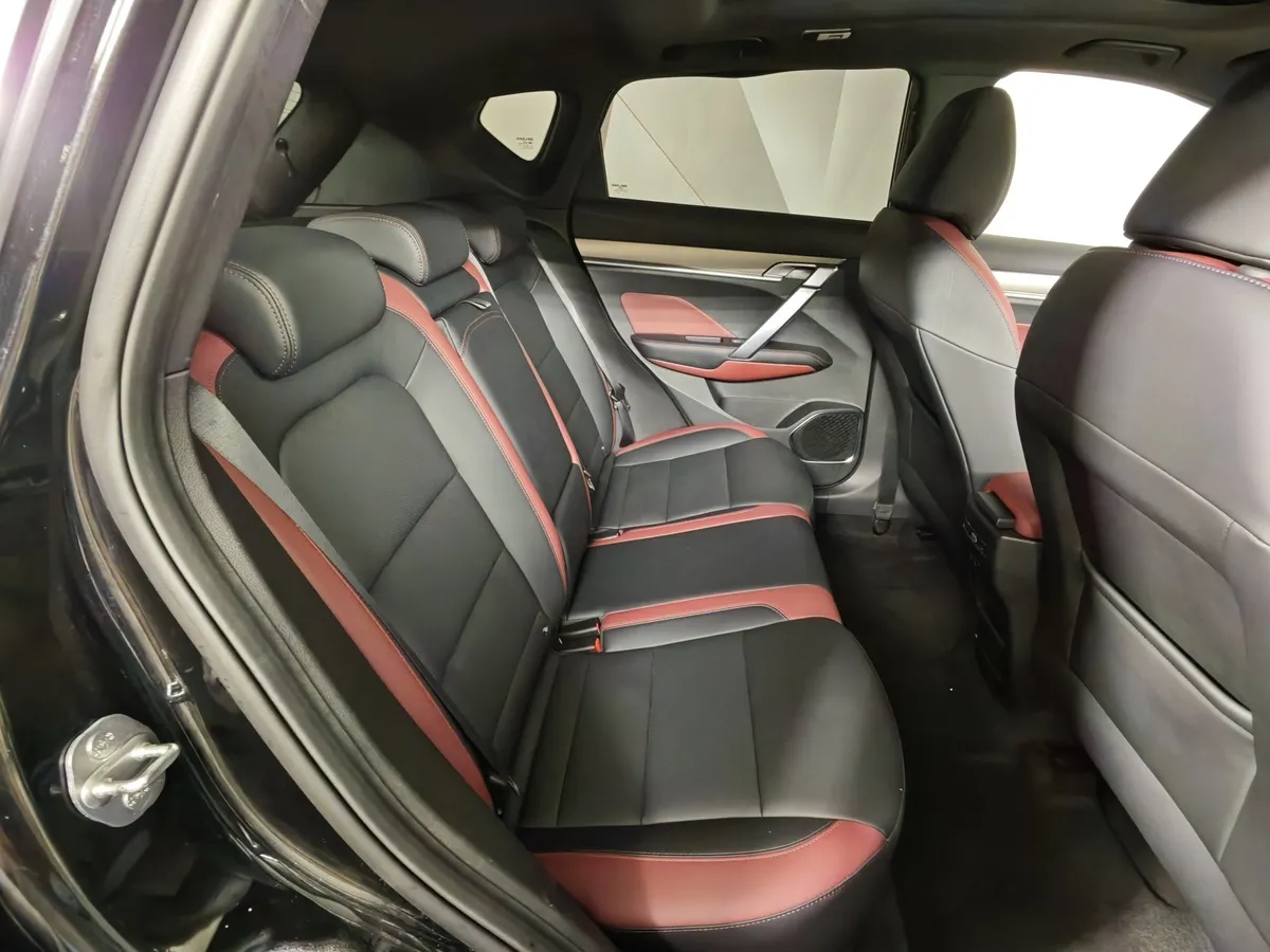 Belgee X50 1.5T 7DCT 2WD (150 л.с.) Style Серый в АВИЛОН. Слайд №16