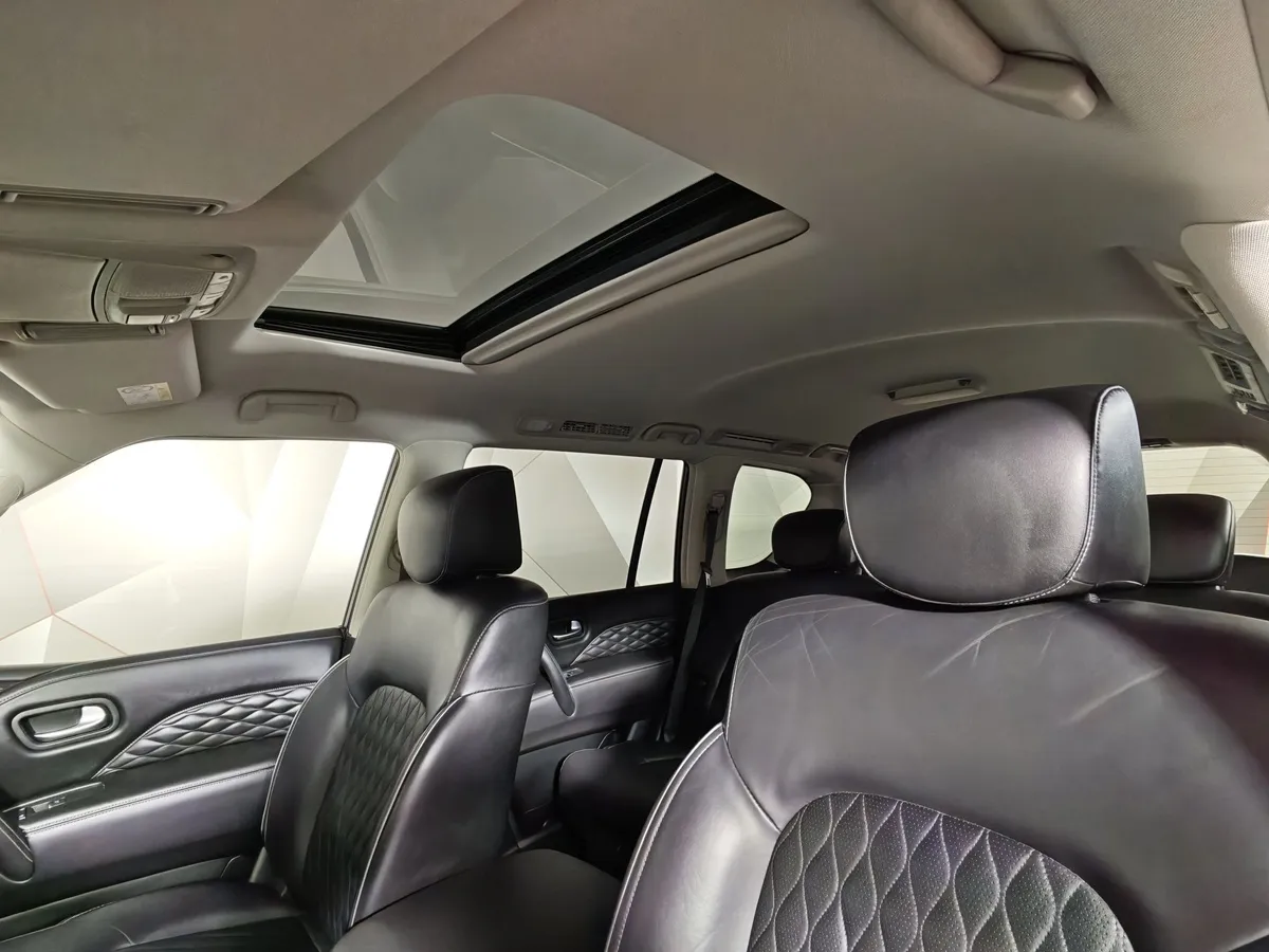 Infiniti QX80 5.6 АТ AWD (405 л.с.) Серый в АВИЛОН. Слайд №26