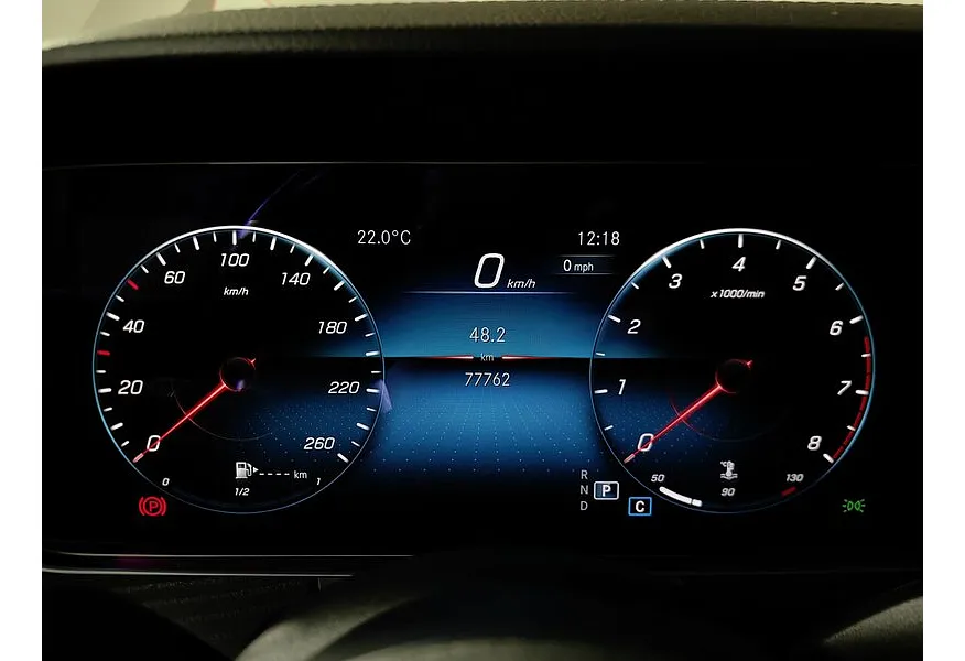 Mercedes-Benz E-Класс E 200 4MATIC 9G-TRONIC (197 л.с.) Sport Plus Серый в АВИЛОН. Слайд №18