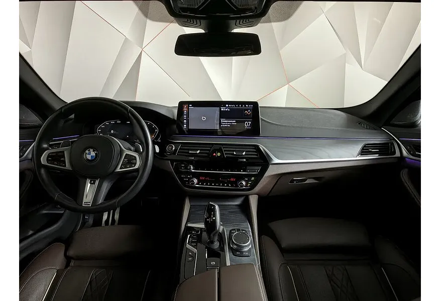 BMW 5 серия 530d xDrive Steptronic (249 л.с.) M Sport Plus Черный в АВИЛОН. Слайд №11