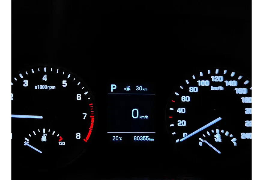 Hyundai Tucson 2.0 (150 л.с.) MPI-6AT-2WD Lifestyle Черный в АВИЛОН. Слайд №18