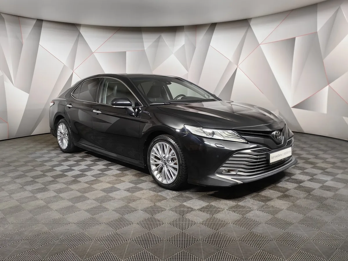 Toyota Camry 3.5 AT (249 л.с.) Черный в АВИЛОН. Слайд №3