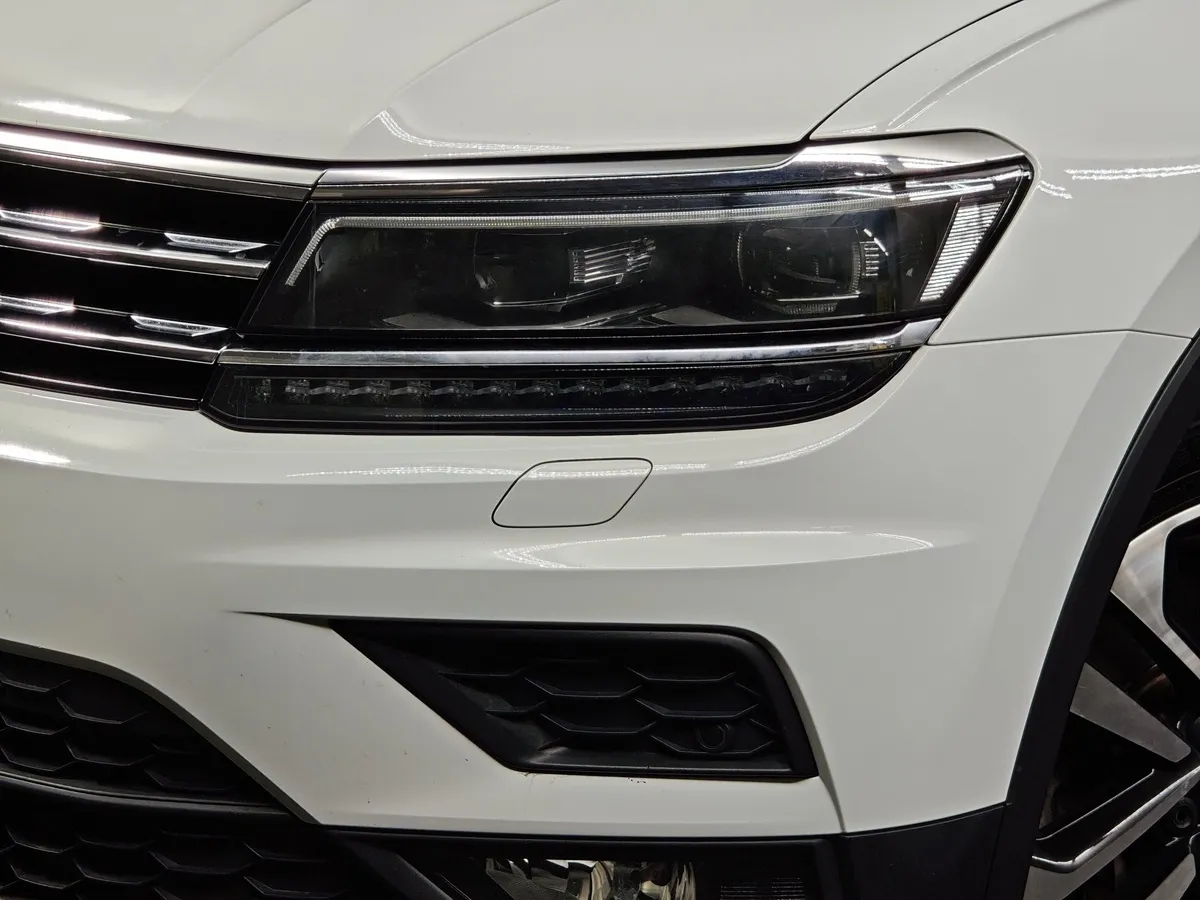 Volkswagen Tiguan 1.4 TSI BlueMotion DSG (150 л.с.) Highline Белый в АВИЛОН. Слайд №10