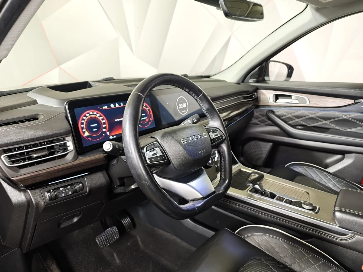 EXEED VX 2.0 AMT AWD (249 л.с.) President Черный в АВИЛОН. Слайд №18